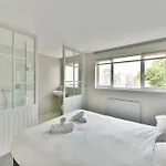 Brompton Cross 1Br Newly Refurbished